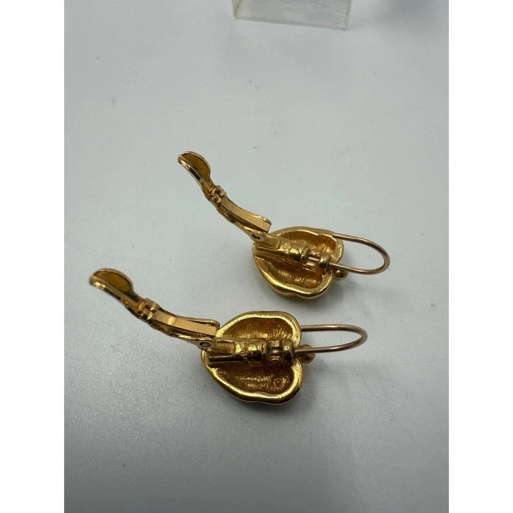 Vintage Gold Tone Puffy Heart Leverback Earrings Interlocking Swirl Design Kids‎