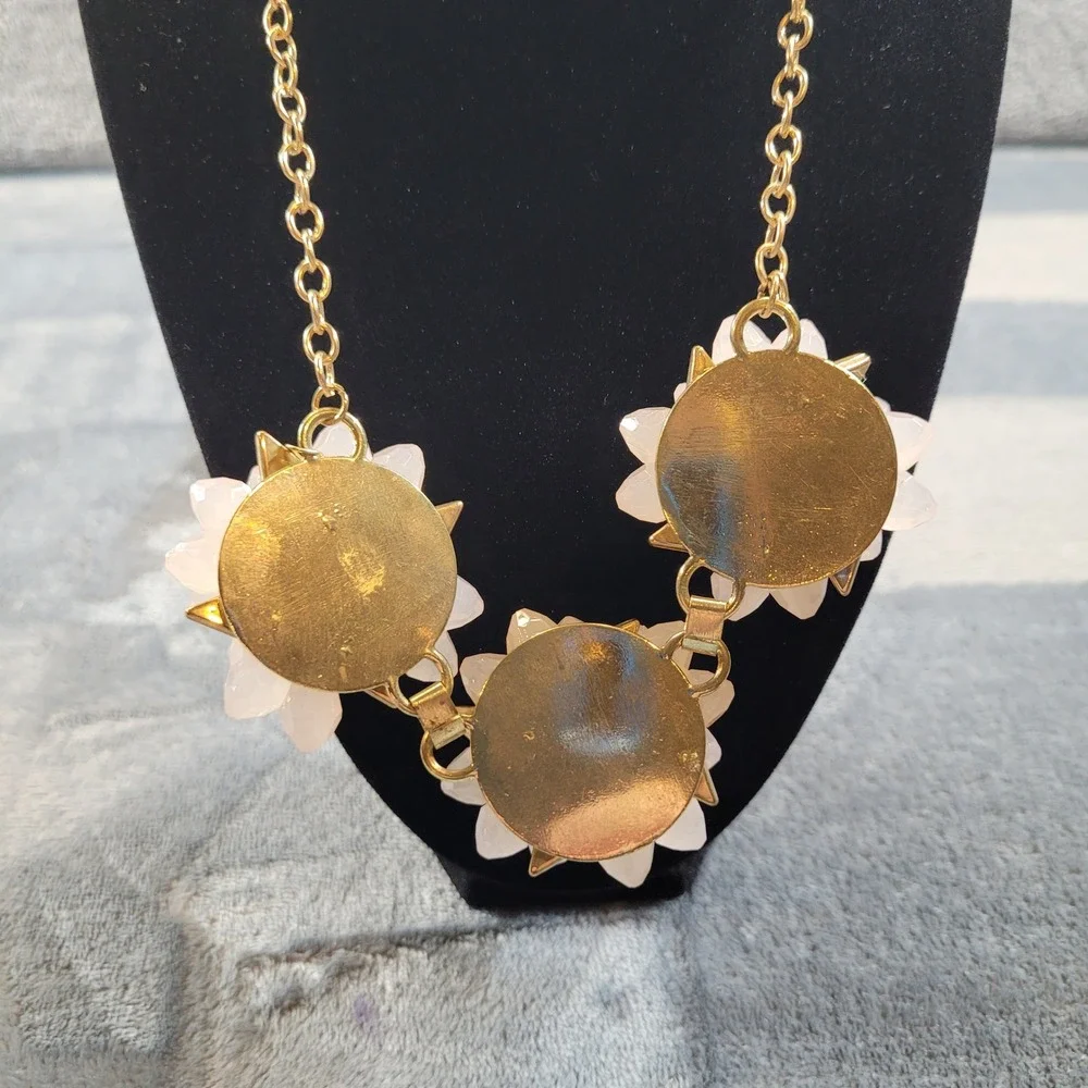 Etc! Pink Floral Faux Pearl Gold Tone‎ Statement Bib Necklace